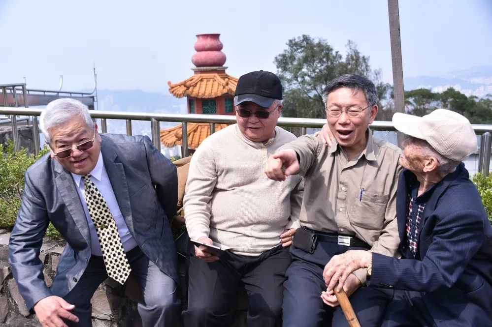 【獨家】柯P挖動丁守中大本營　「本土藍」、陳家班系統傳倒戈