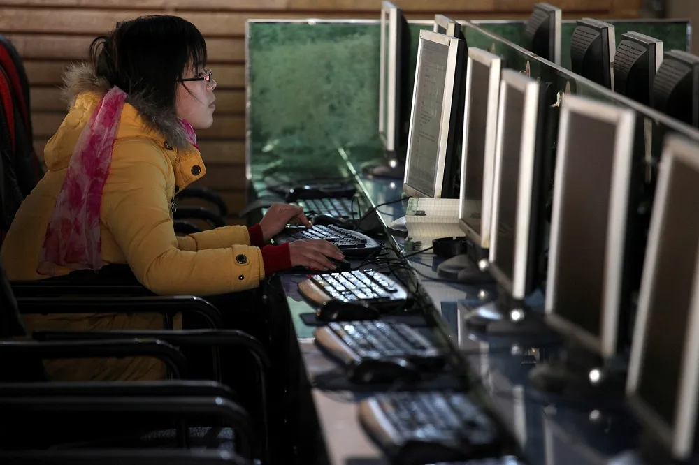 王乾任專欄：意在言外的網路爭吵　不要傻傻跟著加入