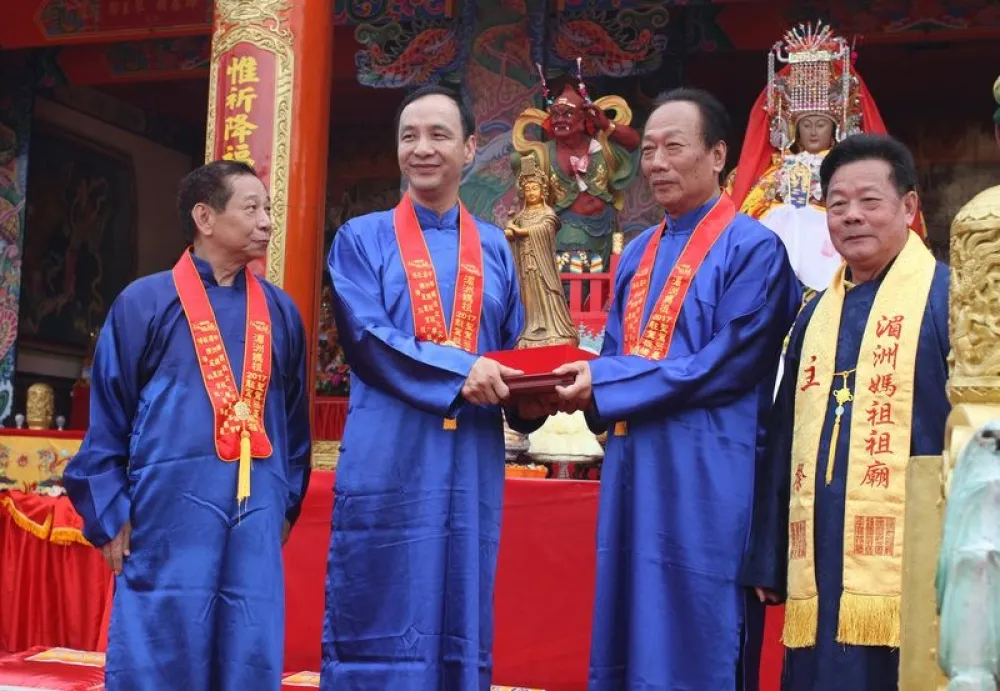 張佑宗專欄：拯救國民黨　朱立倫和郭台銘該表態選總統了