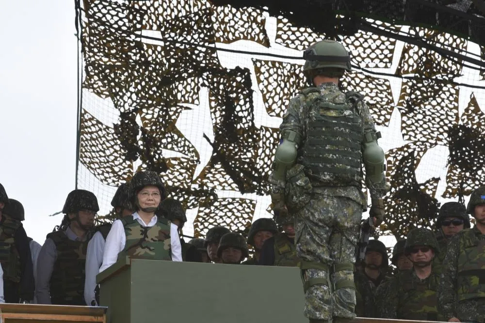 社評：台灣軍人為何得不到應有的尊敬