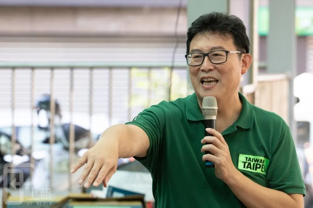 【姚文智連炮2市長】酸柯大巨蛋擦屁股2年　諷郝雙子星巧遇金光黨