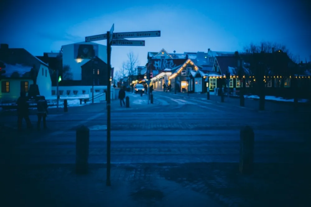 冬天，去一趟冰島吧（二）A Day in Reykjavík
