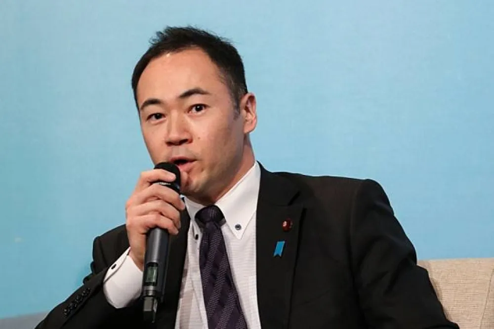  【美軍艦停靠台灣港口】日本眾議員鈴木馨祐：看中國做什麼　不是說什麼