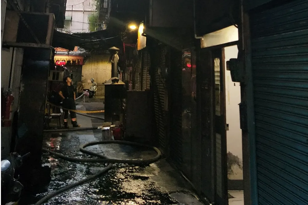 【來不及過的父親節】火舌吞噬淡水老屋　祖孫三代3死1重傷　