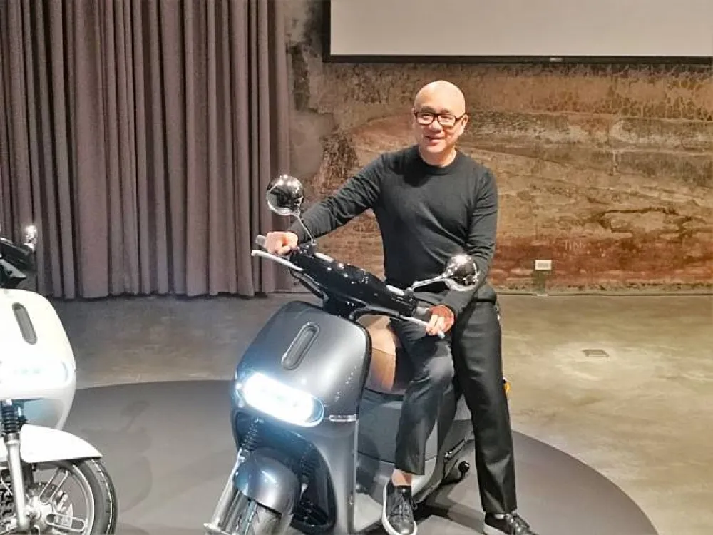 Gogoro 2 Deluxe 正式上市　陸學森並宣布：使用Gogoro電池與換電系統 無須權利金