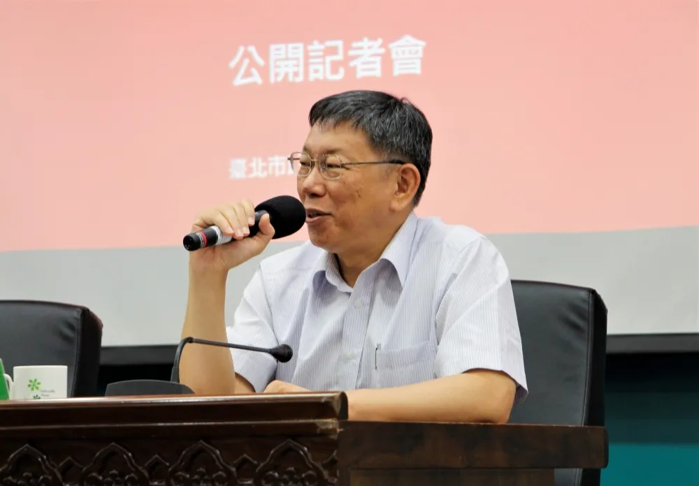與議員里長聯誼　柯文哲：天天說拔樁割喉實在「凍抹條」