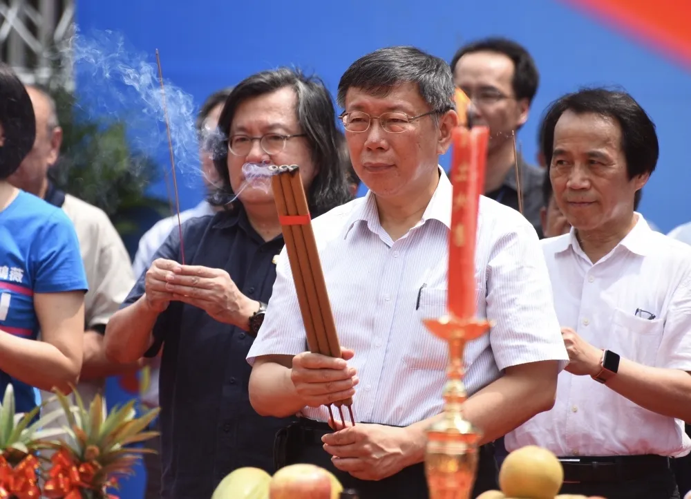 【影片】民進黨不願讓民政局長下班輔選　柯文哲：哼！沒那麼嚴重