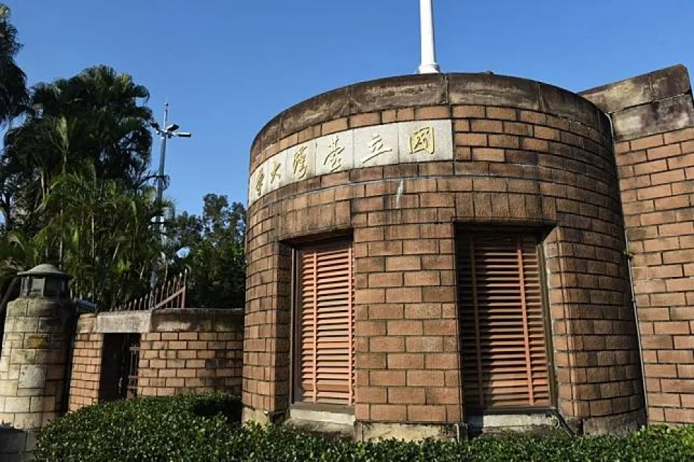台大反擊教部　教授也提問：未離婚就要再婚，校長鬧雙包怎麼辦