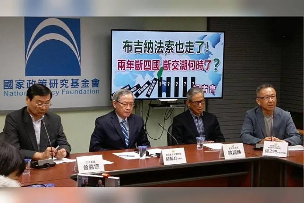 【台布斷交】前外長歐鴻鍊批「外交休克」　點名史瓦帝尼、瓜地馬拉有危機　