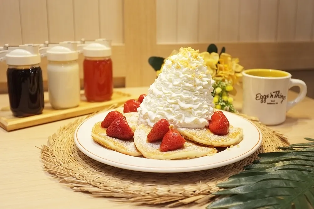 【影片搶先看】奶油多到土石流！Eggs n’ Things日本超人氣鬆餅6/26登台