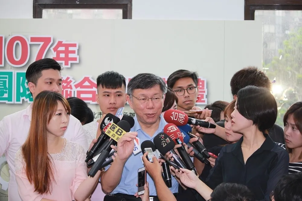 獨派批柯文哲「綜藝咖」　柯否認：是大咖吧