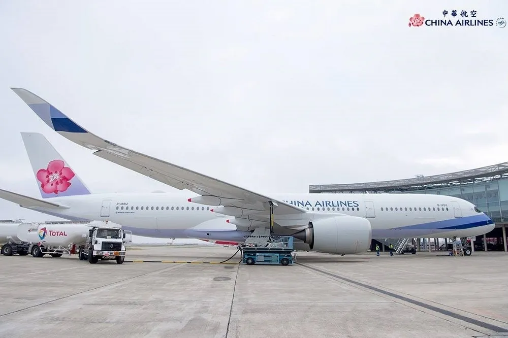 華航飛機故障空服員竟「丟包旅客」回飯店　民航局：最高可罰300萬
