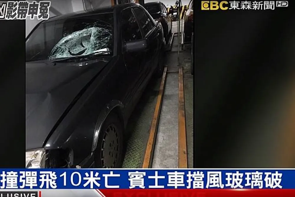 【這款媽媽】26歲媽寶撞死父...當庭「討抱抱」　母：乖！我最愛你了！