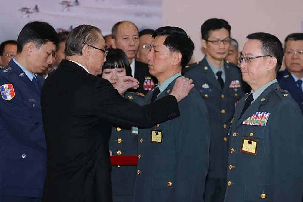 軍人年改樓地板獲共識　擬調高至3萬7850元