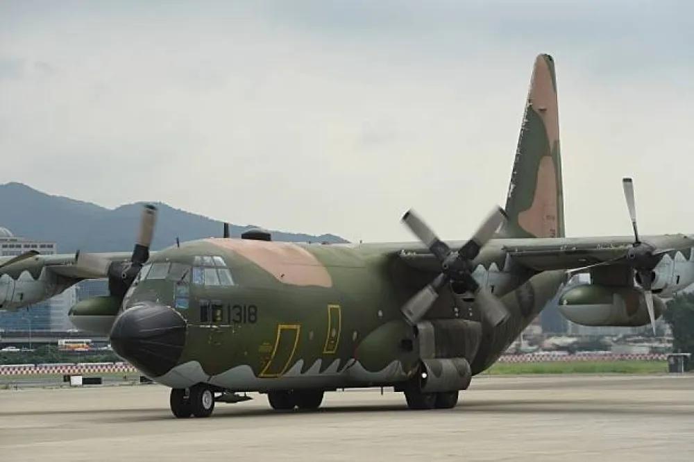 【M503爭議】176班春節加班機取消　空軍派6架C-130運輸機待命