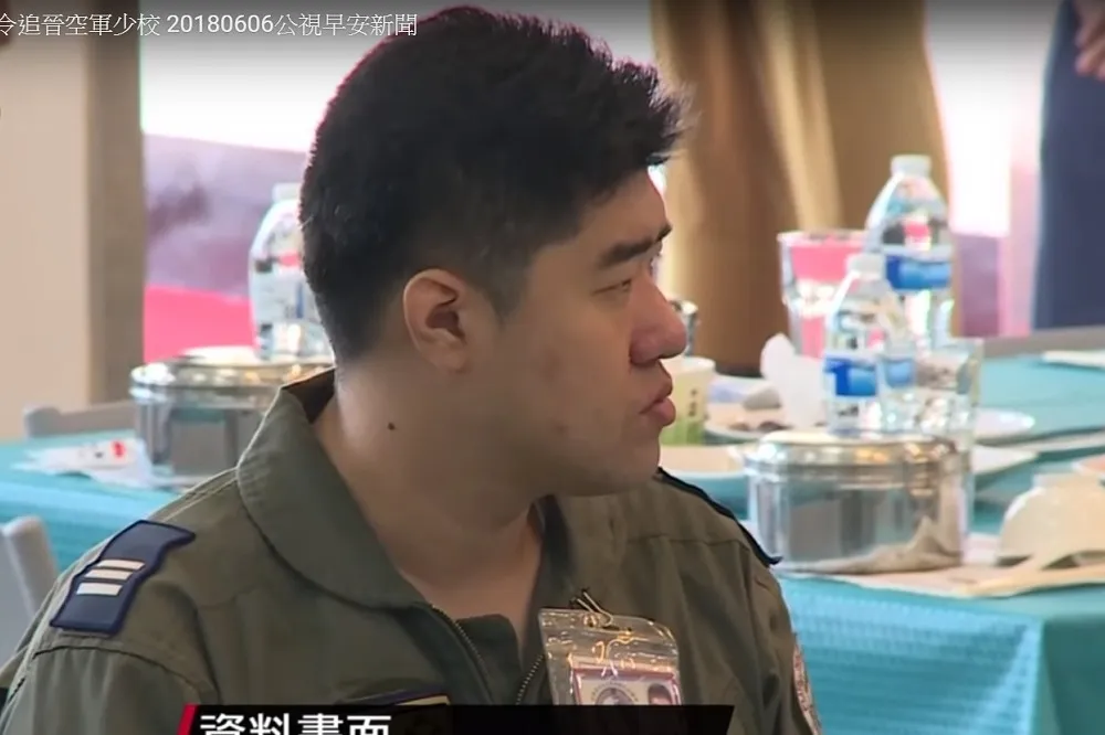 幻象2000失聯7個月 　總統追晉何子雨為空軍少校