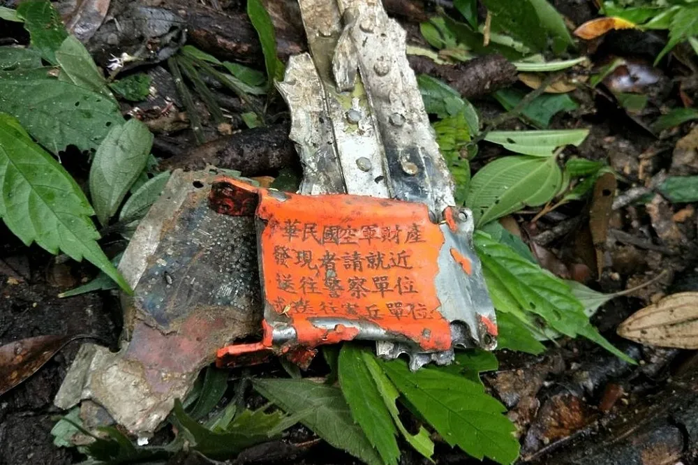 F16黑盒子關鍵「記憶體」仍未尋獲　 特搜任務持續不間斷　