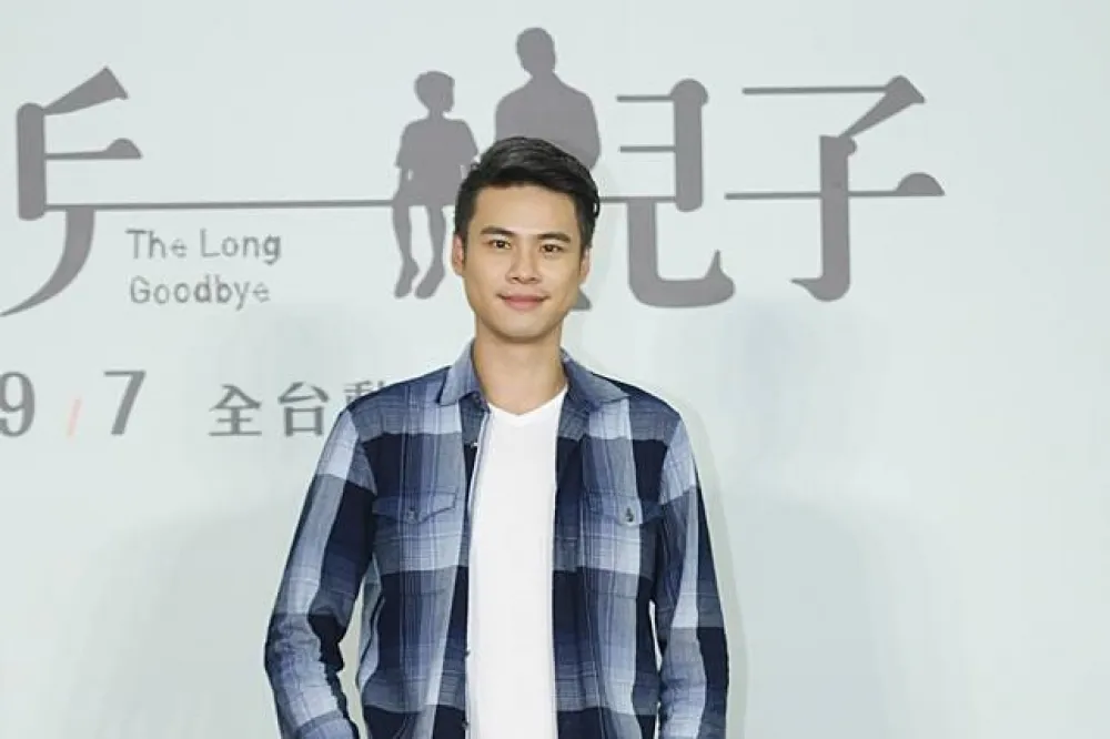 李天柱睽違三年回歸劇場　駱以軍原作改編《小兒子》演失智老爸