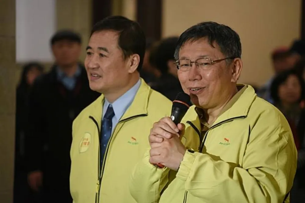 【內幕】民進黨釋善意幫解套　 陳景峻今下午致電柯文哲：決定留任