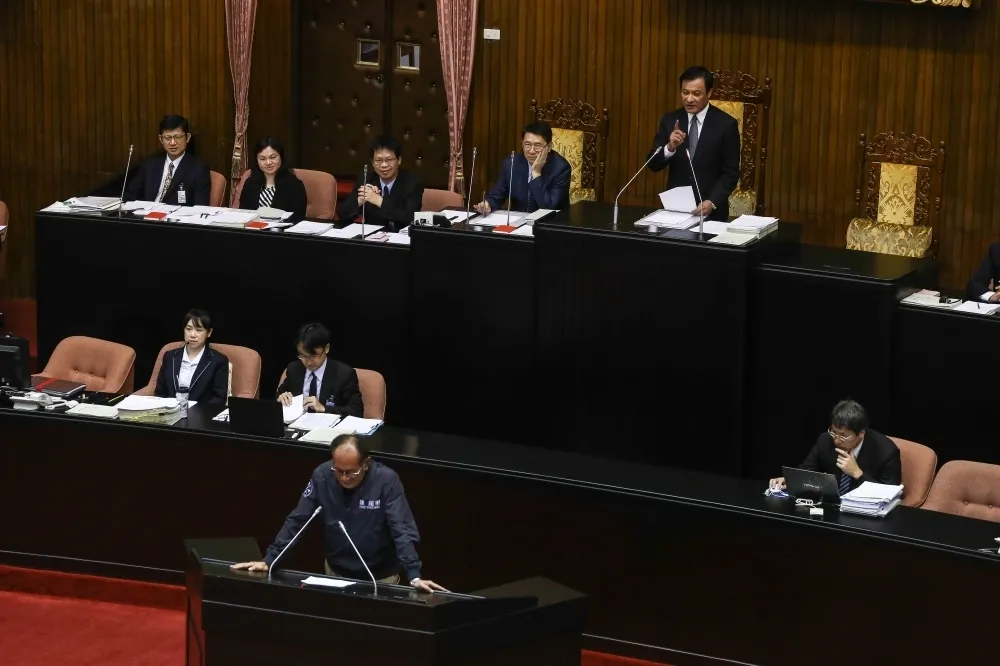 立院三讀「SOGO條款」　偽造文書確立可撤銷或廢止公司