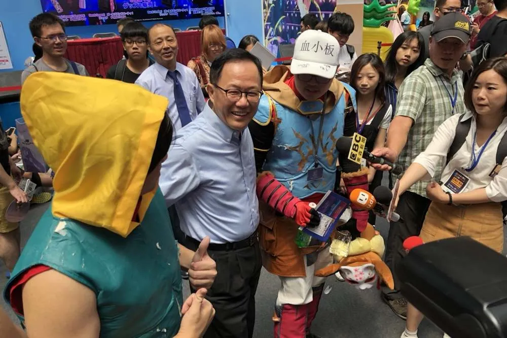丁守中情人節發IG：單身的人，我會「加強關懷」喔
