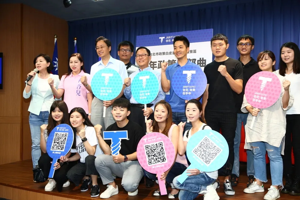 丁守中端牛肉搶攻年輕選票　補助優秀青年求學推「來回機票送出國」