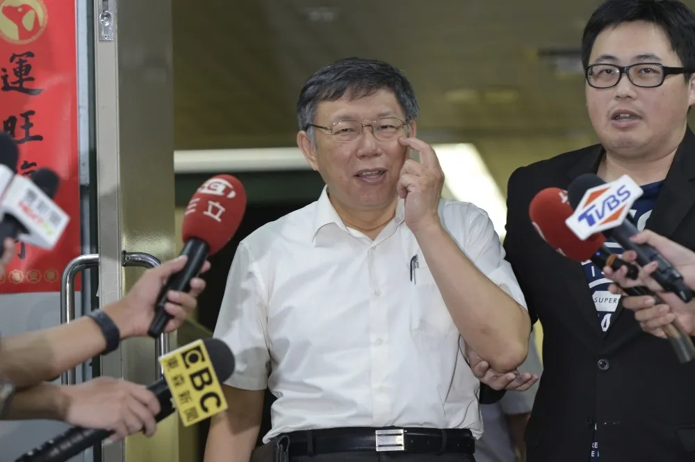 「柯P認同卡」有簽有站台　未來將上網公開簽署名單
