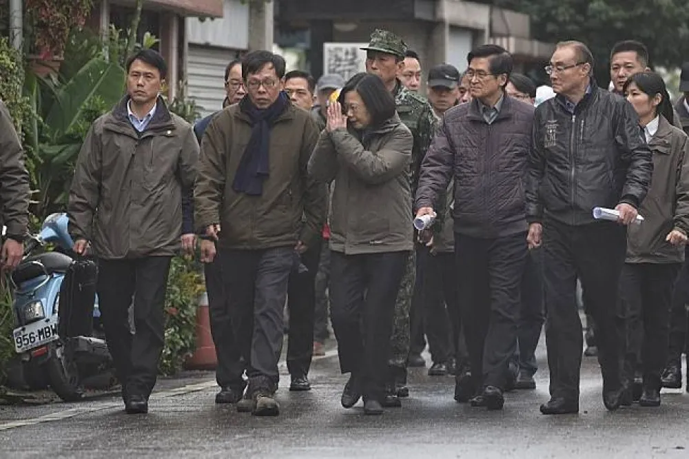 【花蓮地震】蔡英文二度勘災　災民哭求：家沒了，希望幫我們重建家園