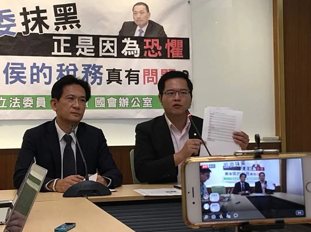 藍委控施壓財政部拿「又昱」報稅資料　林俊憲駁：那是公開的