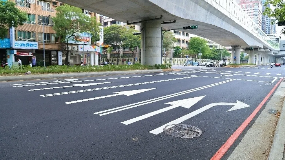 台中國際級創新人本設計 文心路平首段完工用路更友善