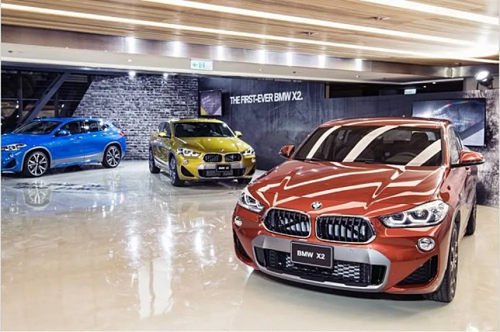 BMW X2跨界跑旅　叛逆跑格嶄露無遺