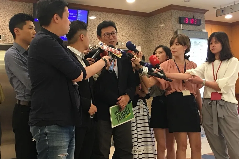 自曝忍半年未向黨中央叫陣　姚文智：禮讓柯P「悖乎常理」