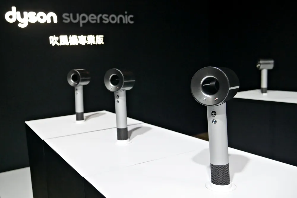 【新品直擊】專為髮型師打造！Dyson Supersonic 吹風機專業版