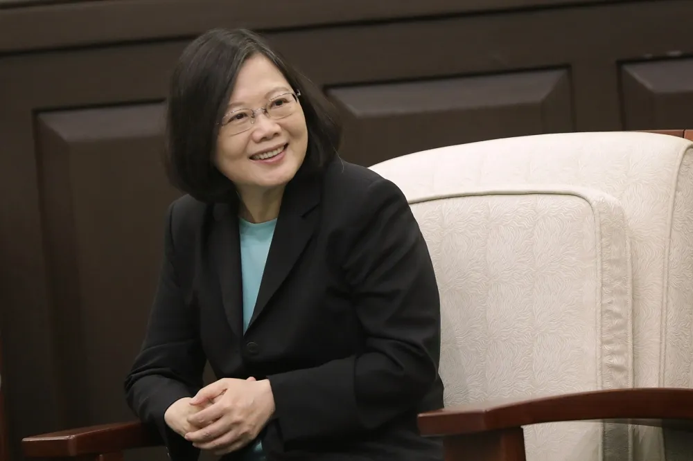 社評：蔡英文要拿什麼讓吳敦義上桌