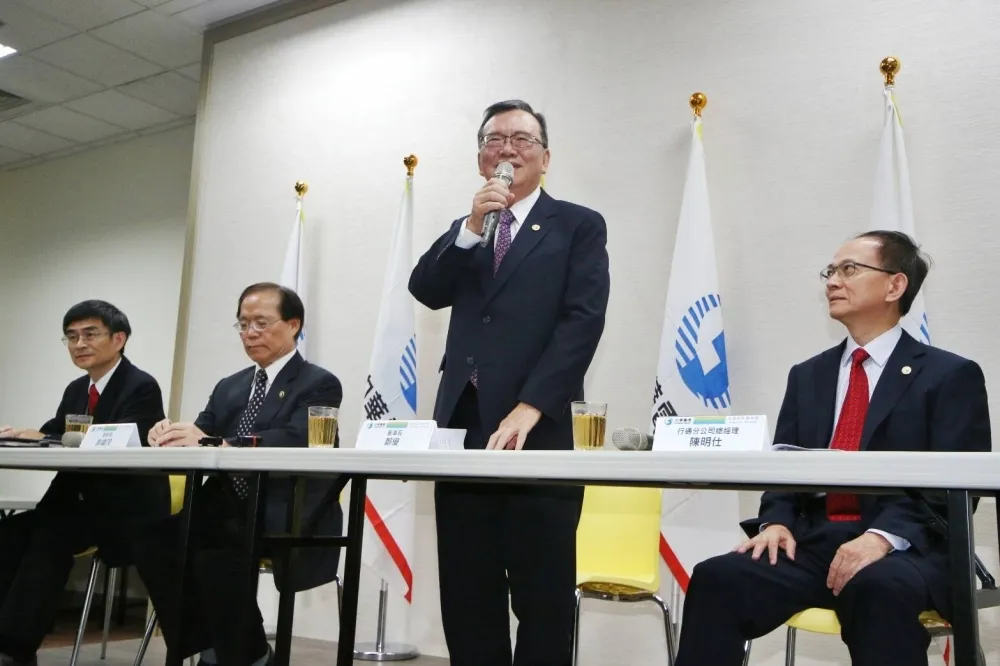 【499之亂引民怨】中華電信董座親上火線　不補償、不延長申辦期限