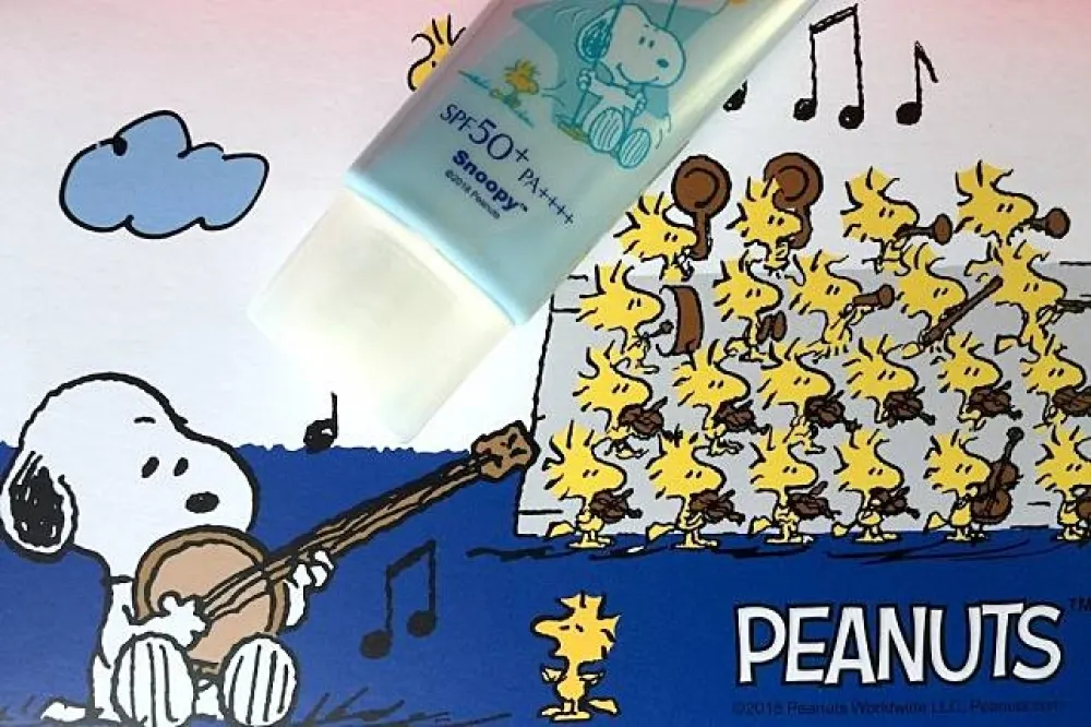 【有片】史努比控手刀快搶！曼秀雷敦水潤肌防曬 SNOOPY 限定版台灣獨賣6款，get了沒？