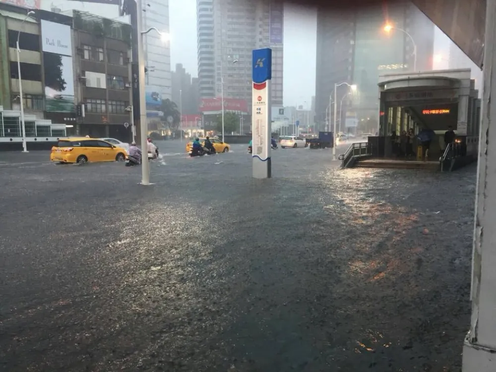 全台未來24小時雨量預估　中南部大豪雨達500毫米