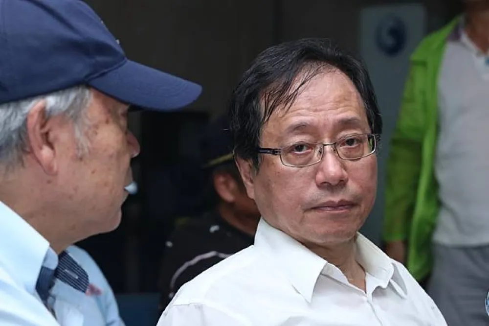 「人民的暴力是主政者逼出來的」　李來希30分鐘直播痛罵民進黨