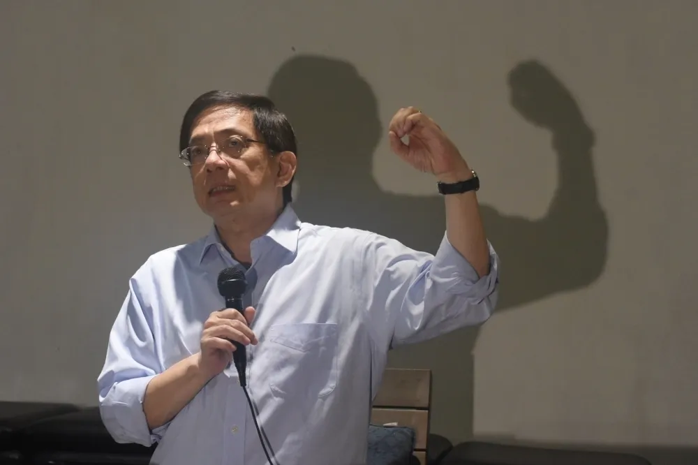 管中閔開戰：面對威權，絕不妥協　我們必將贏回大學自治