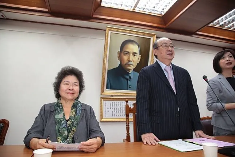 【軍人年改】民進黨團支持政院版草案　陳菊：好加在