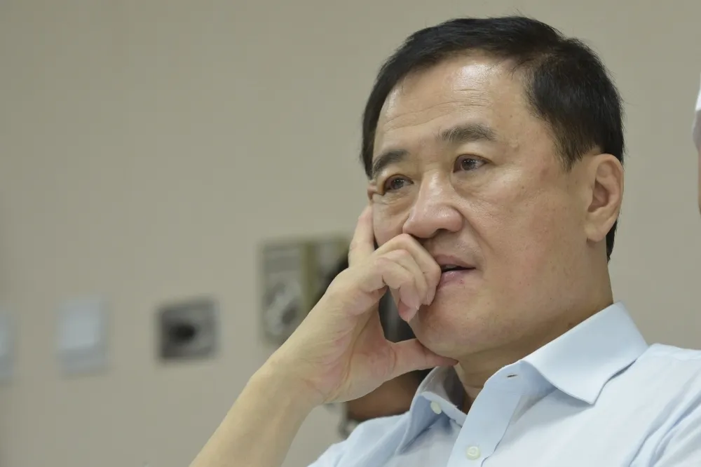 王世堅亮錄音檔批市府幫「柯友友」廠商喬事  　陳景峻否認