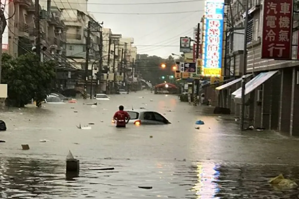 高雄市高中職以下學校　29日停止返校活動