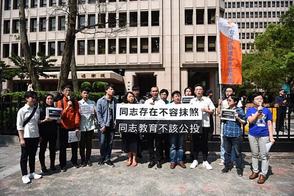 溫朗東：正面迎戰反同　是面對歧視與偏見最好做法