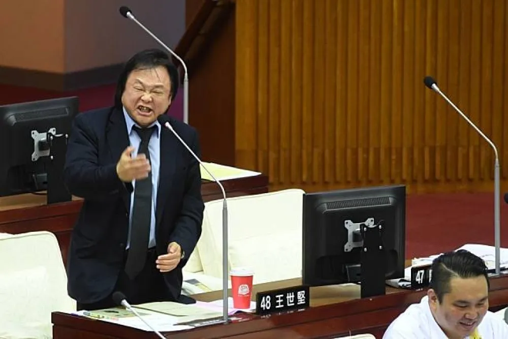 【批柯變罵姚】王世堅疑柯P雇網軍變造影片　 柯文哲：哪有這麼「好野」