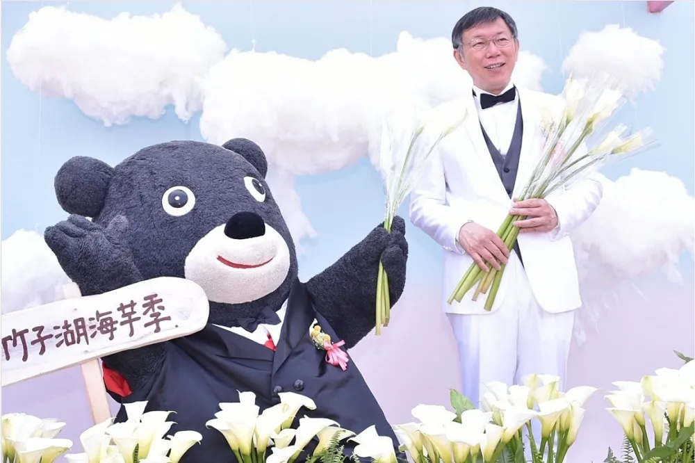 可愛熊讚要改版了！　可是柯P說新造型「土土的」