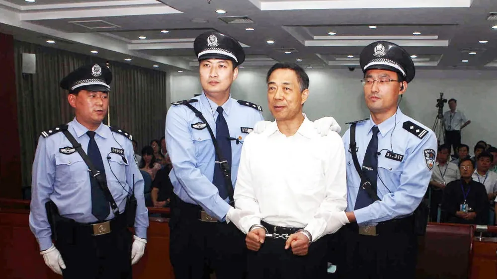 黎蝸藤：2008改變中國（五）—唱紅打黑　中共修憲　毛派崛起