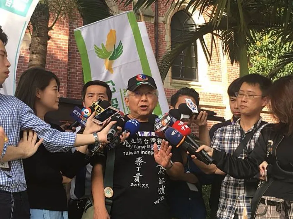 蔣介石銅像頭好砍柯文哲難丟中　郭建國：他體格小鞋難瞄準