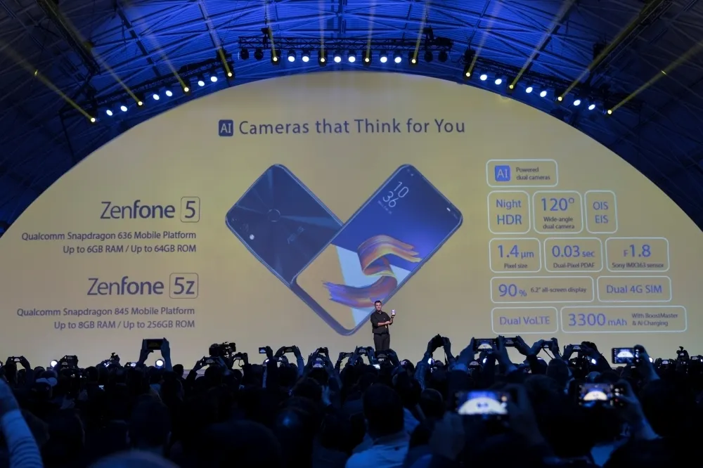 【MWC2018】ASUS ZenFone 5 系列手機   前後雙鏡頭、AI智能學習讓拍照更多元