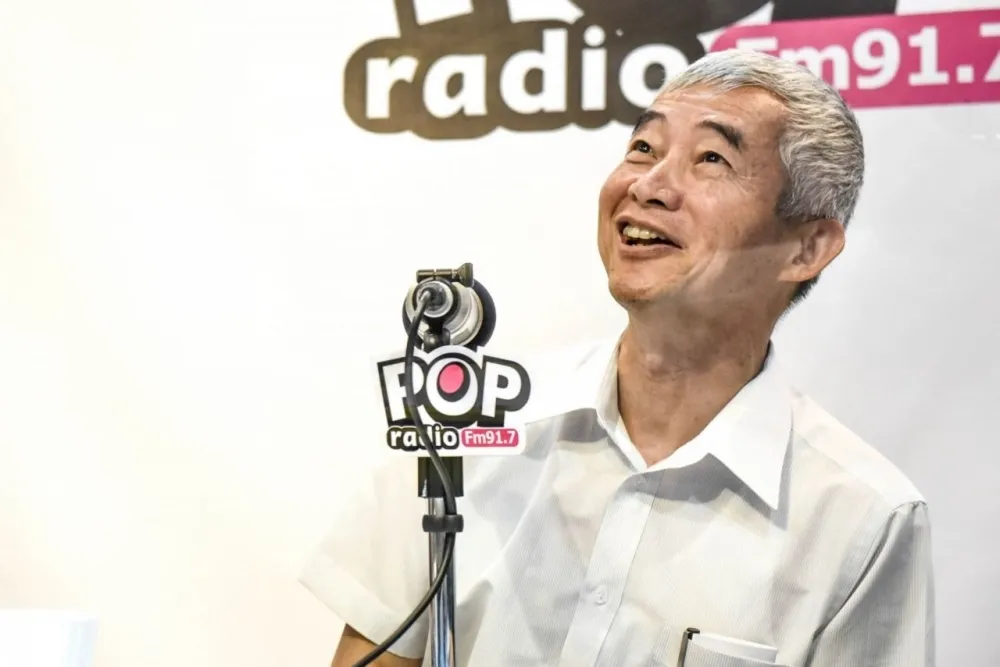 社評：十個賀陳旦也不夠換