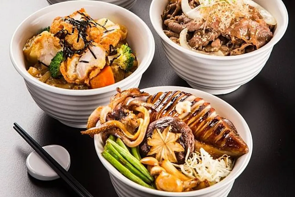 週六上班的小確幸！豪華丼飯買一送一、加購價只要39元